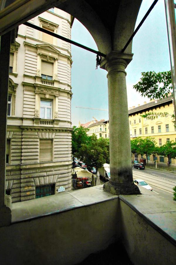 Pensiune At Rákóczi Square